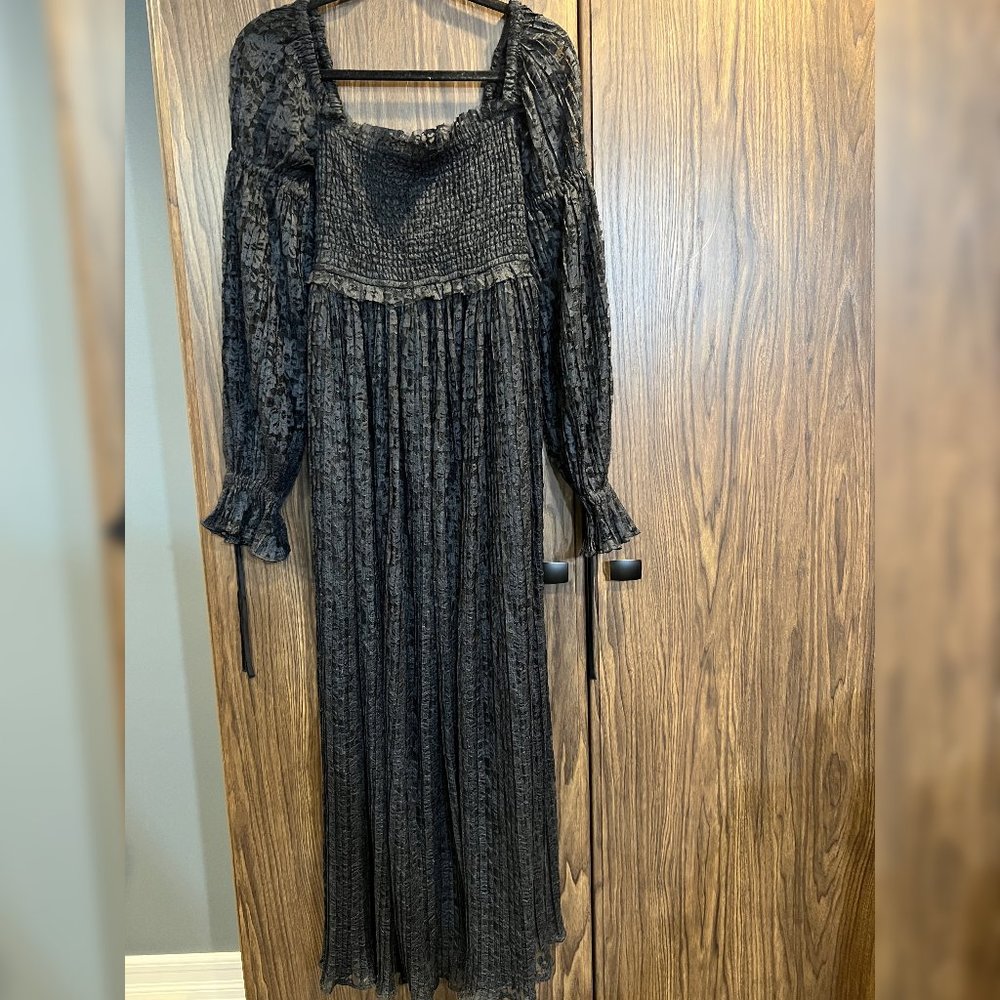 NWOT Urban Outfitters Black Lace Maxi Dress - Size S